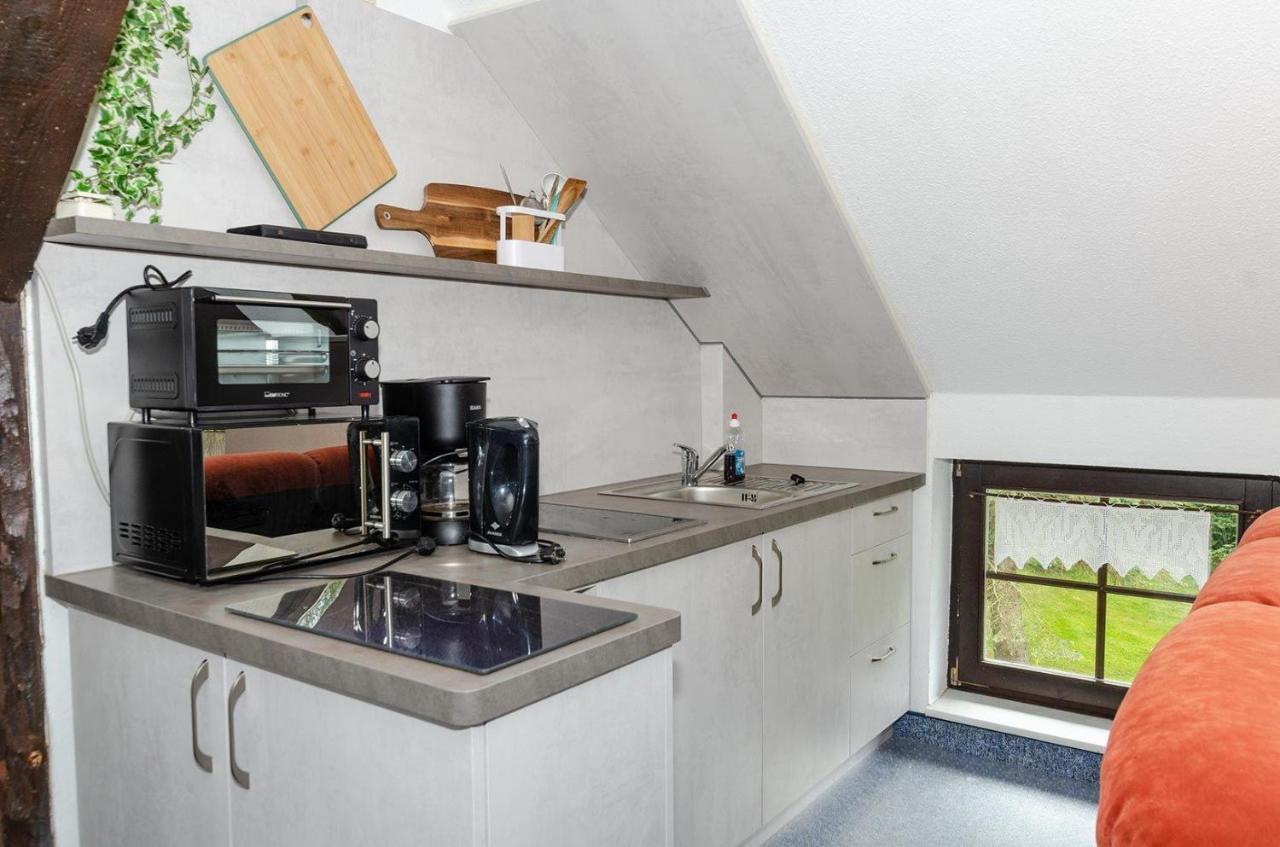 3-Raum-Fewo-Fuer-4-Personen-In-Schaprode-Auf-Ruegen-Zi5 Exteriör bild